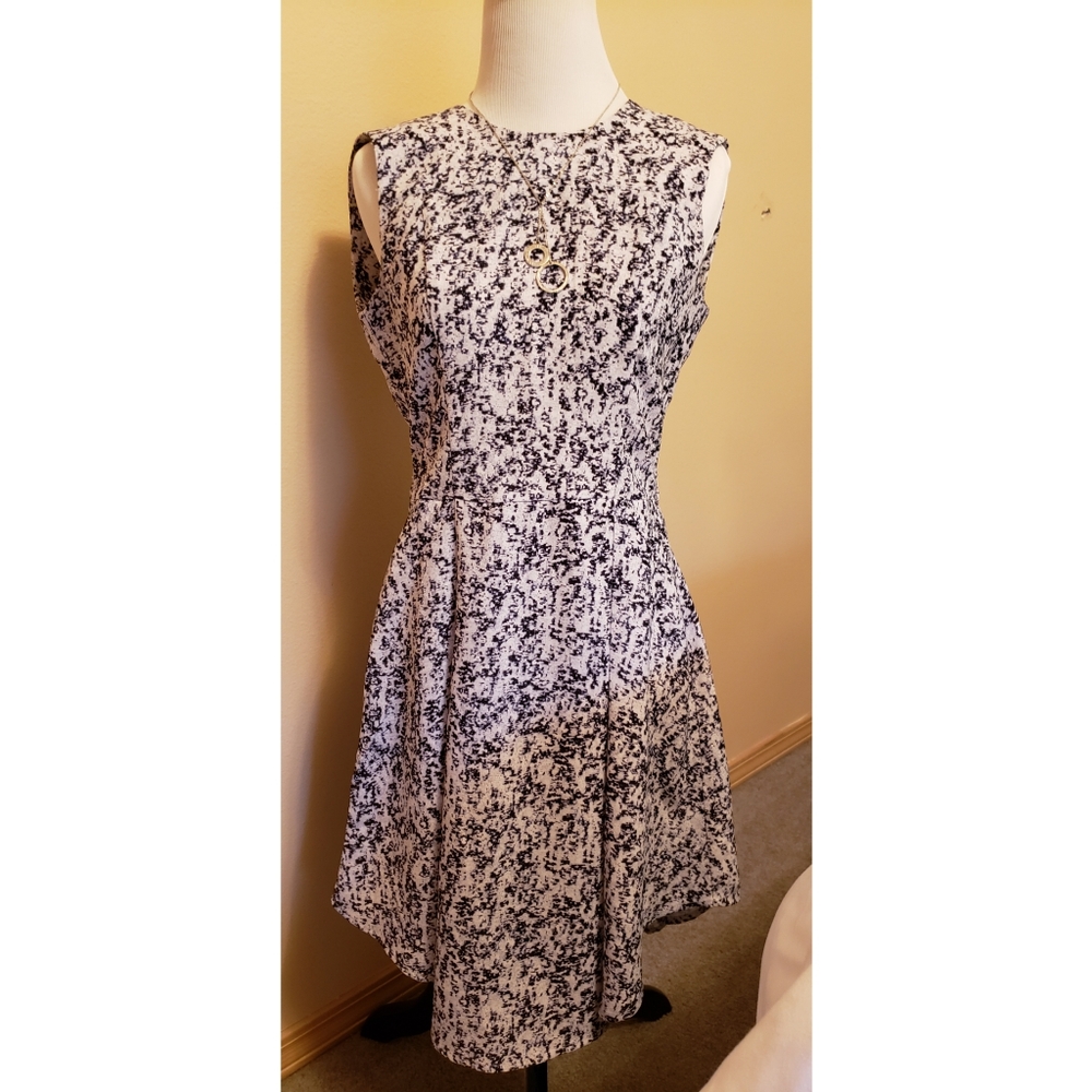 H&M Dress Blue/White Size 4 Sleeveless Women's